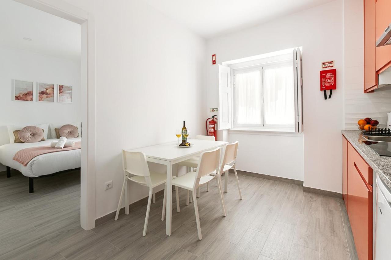 נאזרה Rose Breeze Apartment מראה חיצוני תמונה