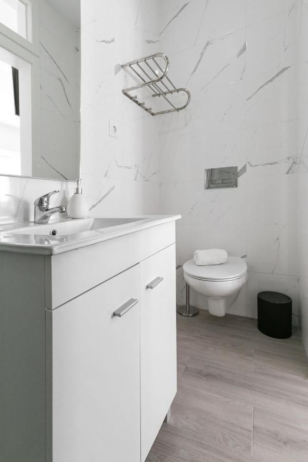 נאזרה Rose Breeze Apartment מראה חיצוני תמונה